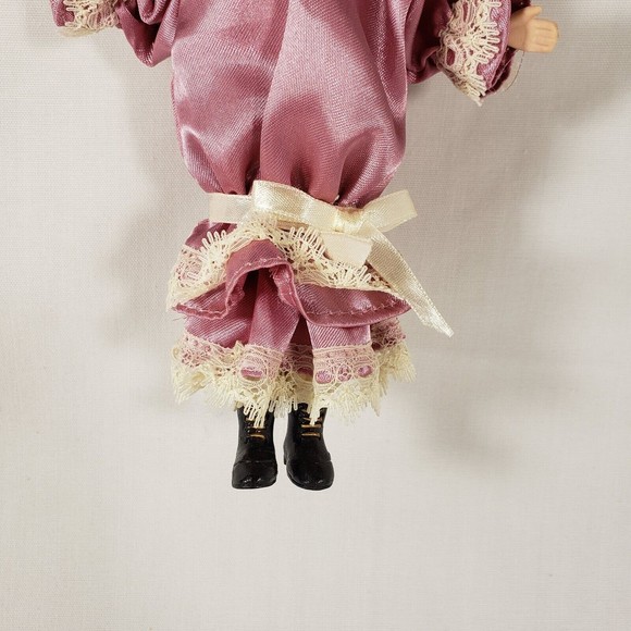 Vintage Doll Style Christmas Ornament Girl In Pink Dress Blonde Hair Flower Hat - Picture 3 of 9